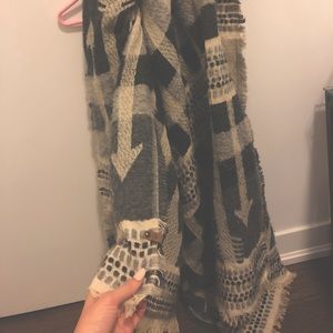 Mackage scarf